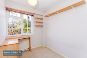 Bedroom- click for photo gallery